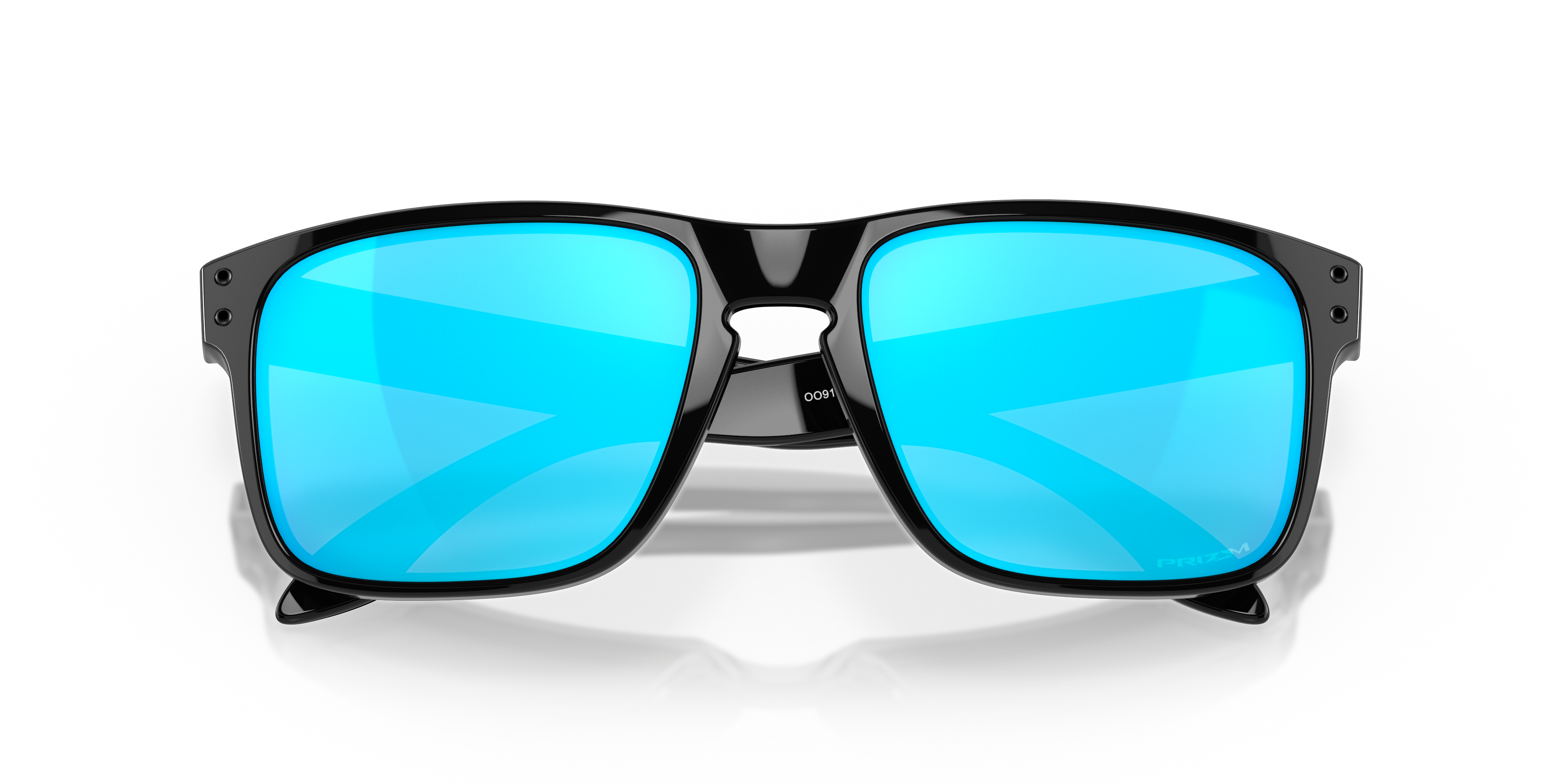 Oakley Holbrook OO9102 in Polished Black / Prizm Sapphire, front detail view #Colour_Polished Black / Prizm Sapphire