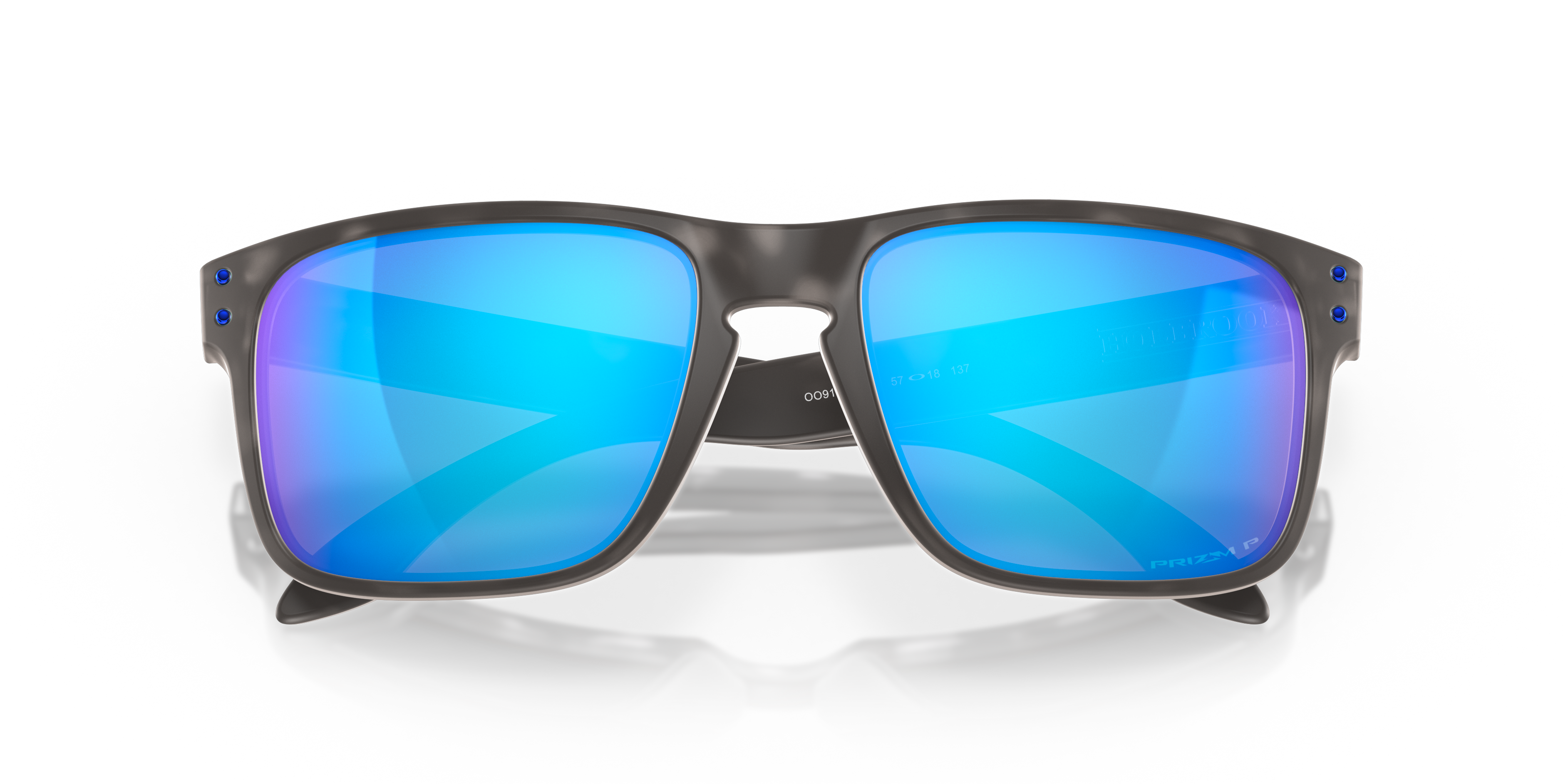 Oakley Holbrook OO9102 in Matte Black Tortoise / Prizm Sapphire Polarized, front detail view #Colour_Matte Black Tortoise / Prizm Sapphire Polarized