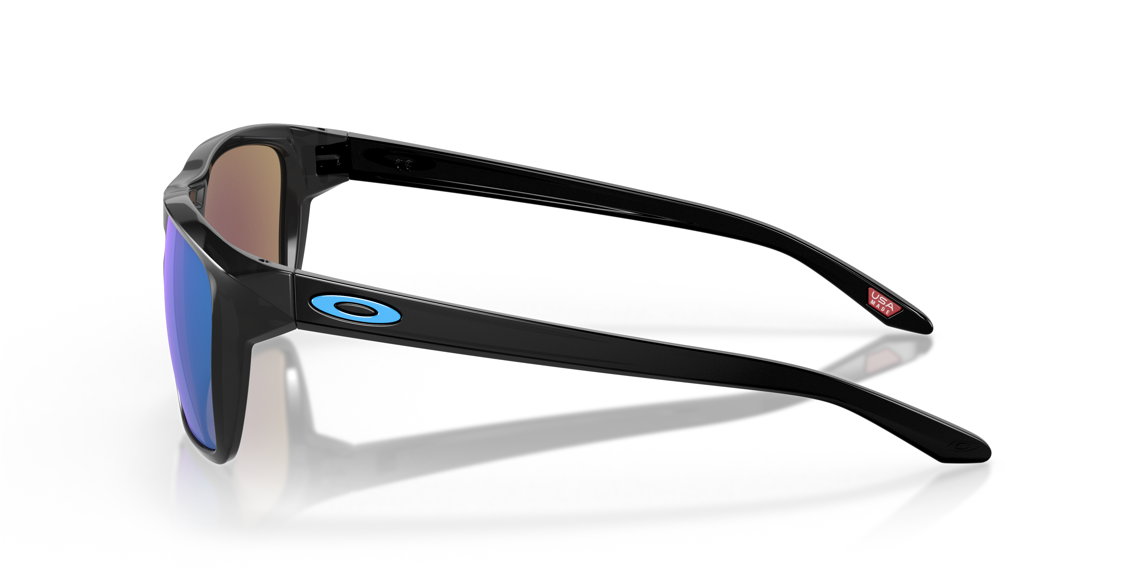 Oakley Sylas OO9448 in Black Ink / Sapphire Iridium, side view #Colour_Black Ink / Sapphire Iridium