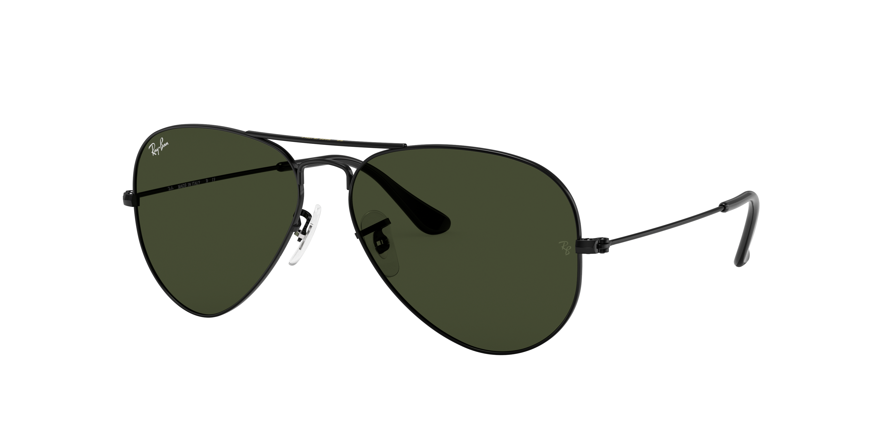 Ray-Ban Aviator RB3025 in Black (L2823), three-quarter view #Colour_Black (L2823)