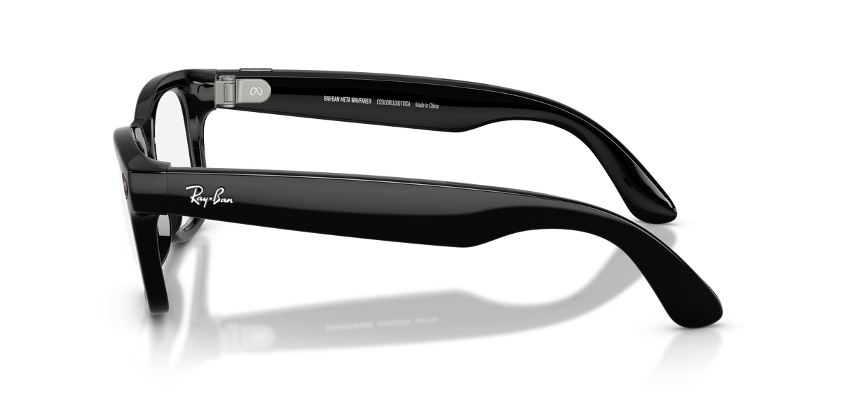 Ray-Ban Meta Wayfarer RW4012 in Shiny Black / Transitions Graphite Green, side view #Colour_Shiny Black / Transitions Graphite Green (601/1M)