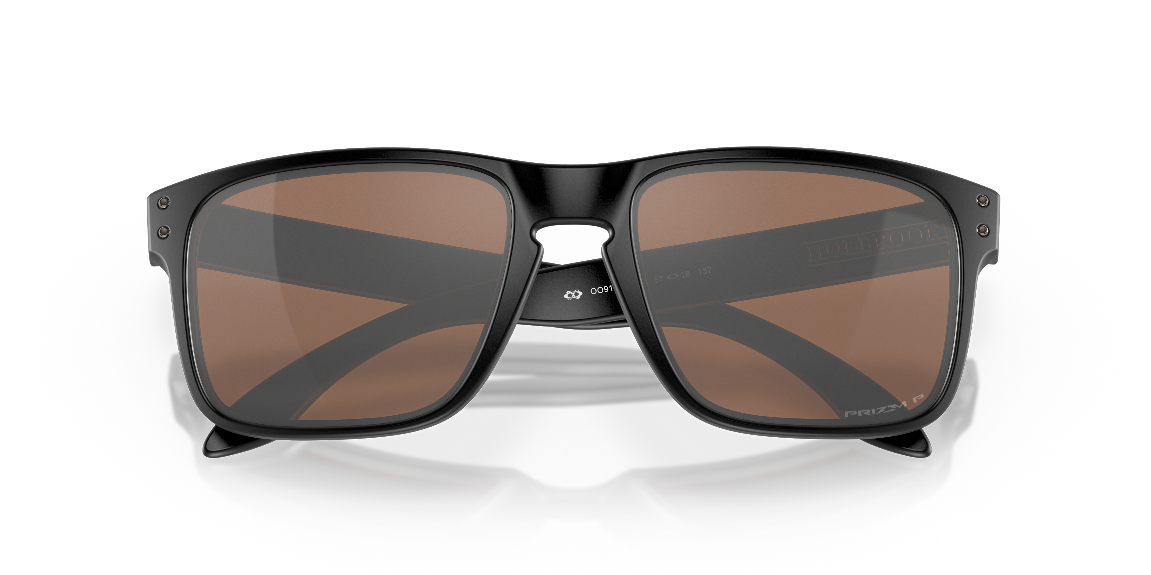 Oakley Holbrook OO9102 in Matte Black / Prizm Tungsten Polarized, front detail view #Colour_Matte Black / Prizm Tungsten Polarized