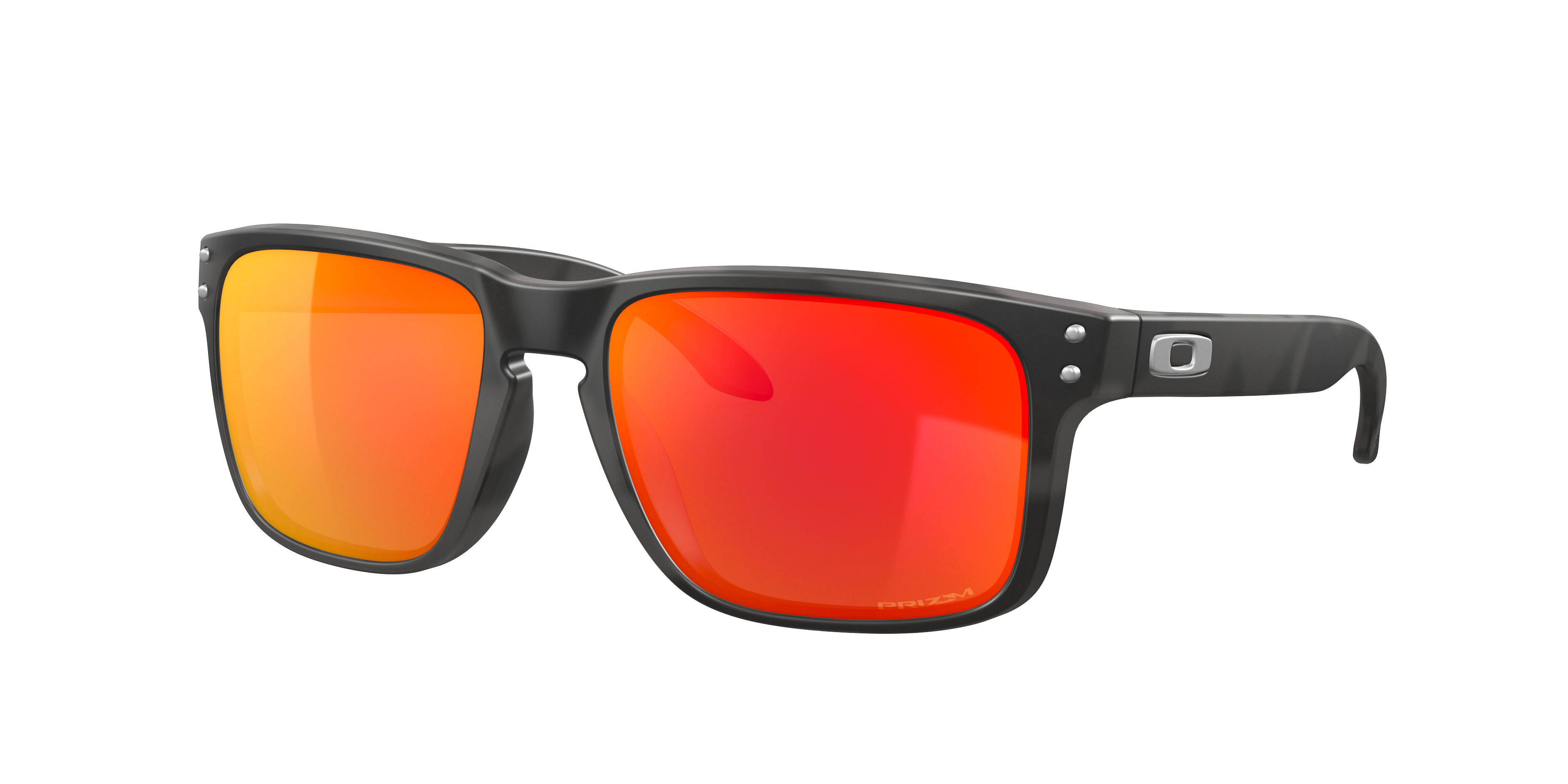 Oakley Holbrook OO9102 in Black Camo / Prizm Ruby, three-quarter view #Colour_Black Camo / Prizm Ruby