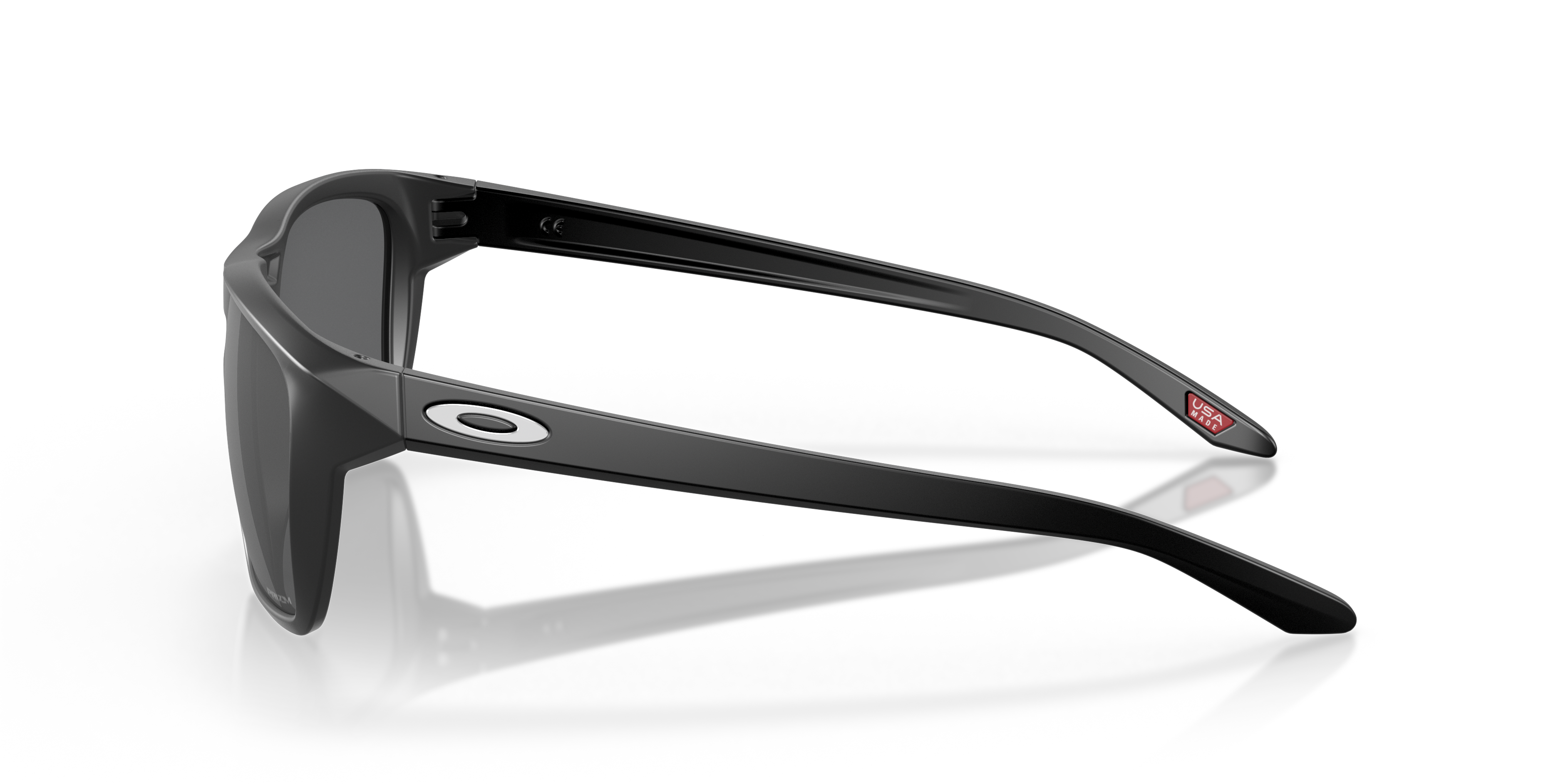 Oakley Sylas OO9448 in Matte Black / Prizm Black, side view #Colour_Matte Black / Prizm Black