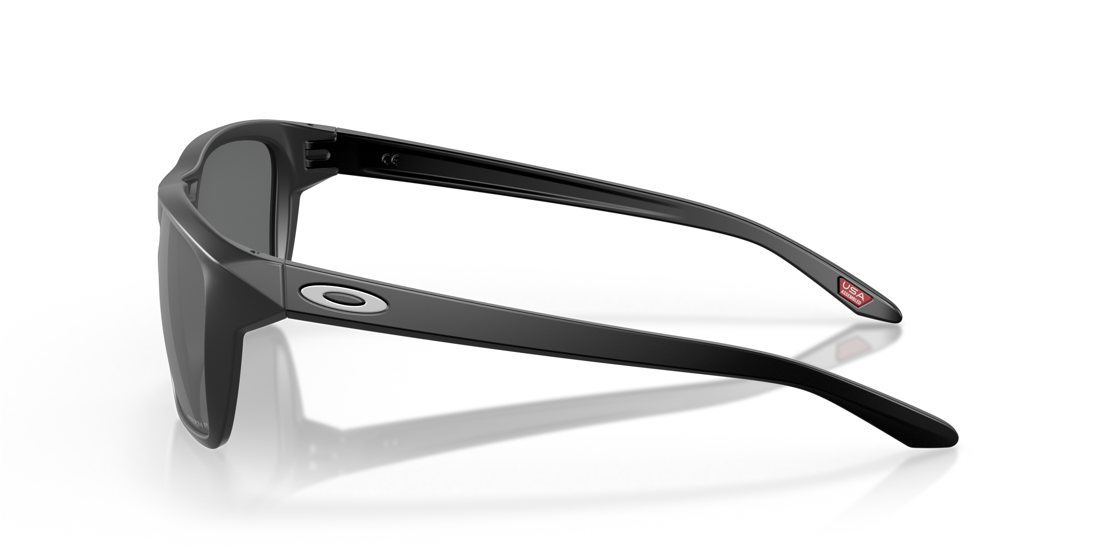 Oakley Sylas OO9448 in Matte Black / Prizm Black Polarized, side view #Colour_Matte Black / Prizm Black Polarized