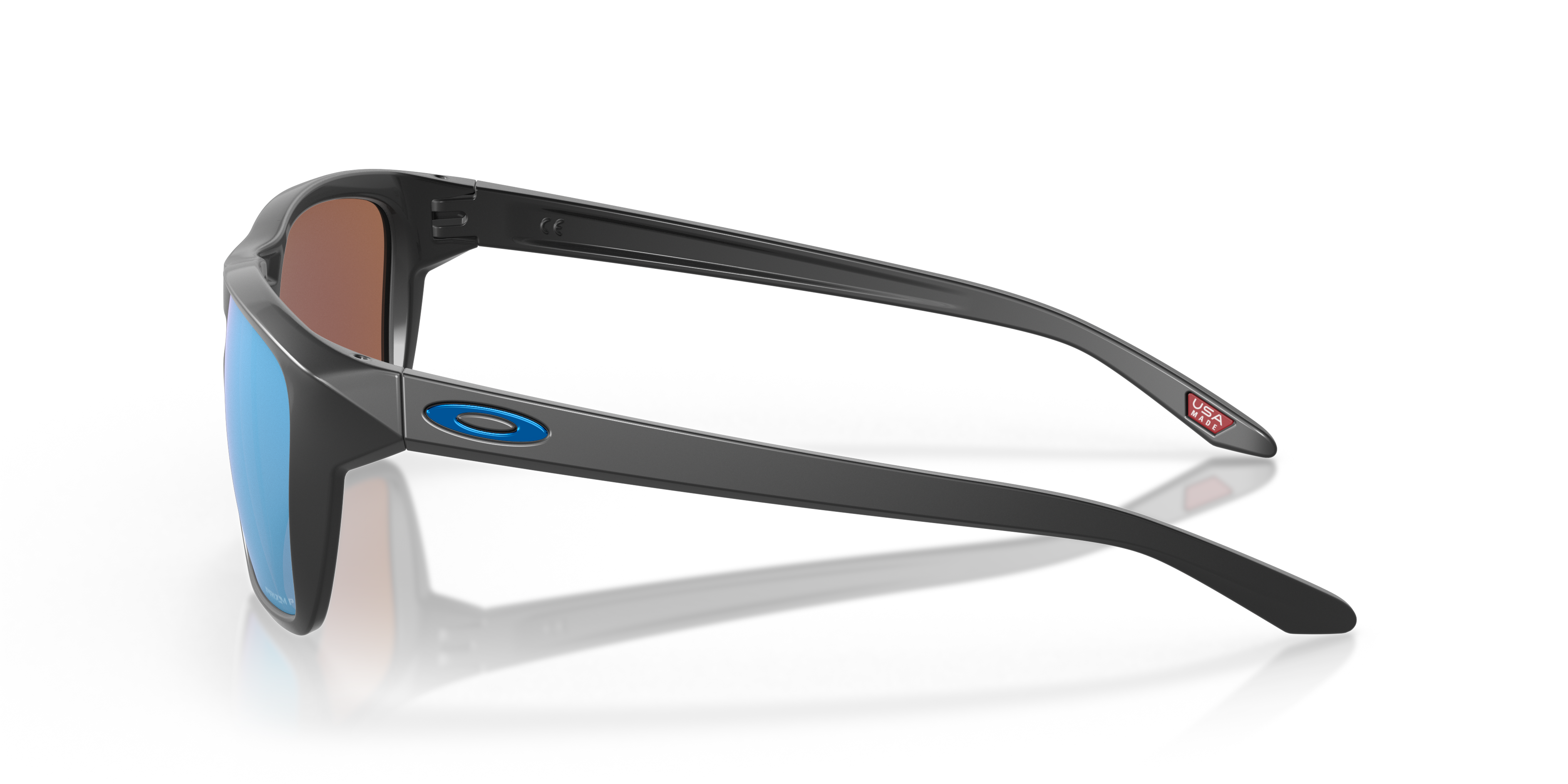 Oakley Sylas OO9448 in Matte Black / Prizm Deep Water Polarized, side view #Colour_Matte Black / Prizm Deep Water Polarized