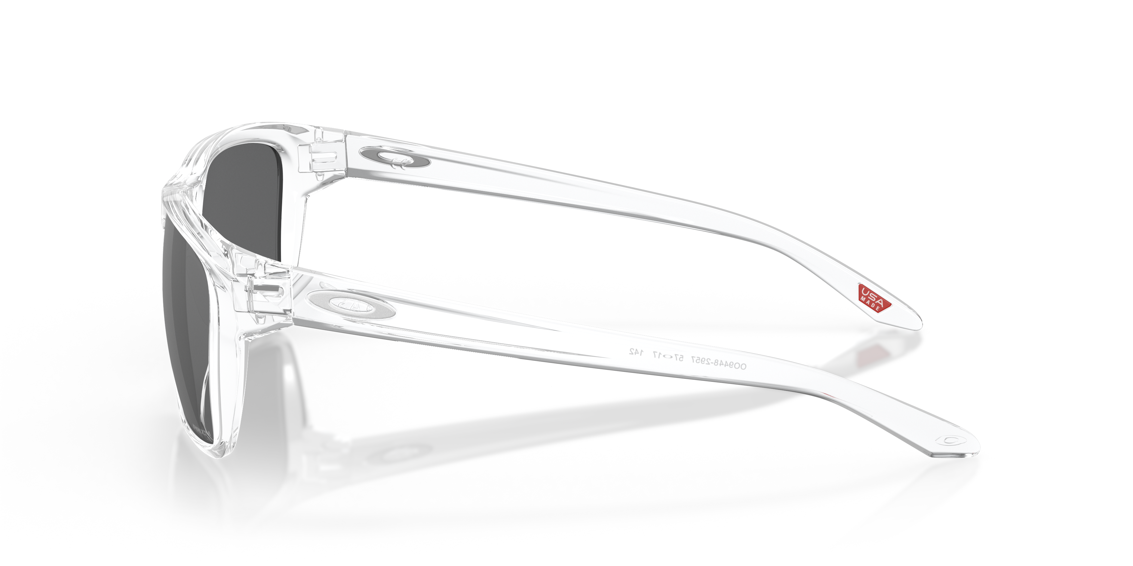 Oakley Sylas OO9448 in Polished Clear / Prizm Black, side view #Colour_Polished Clear / Prizm Black
