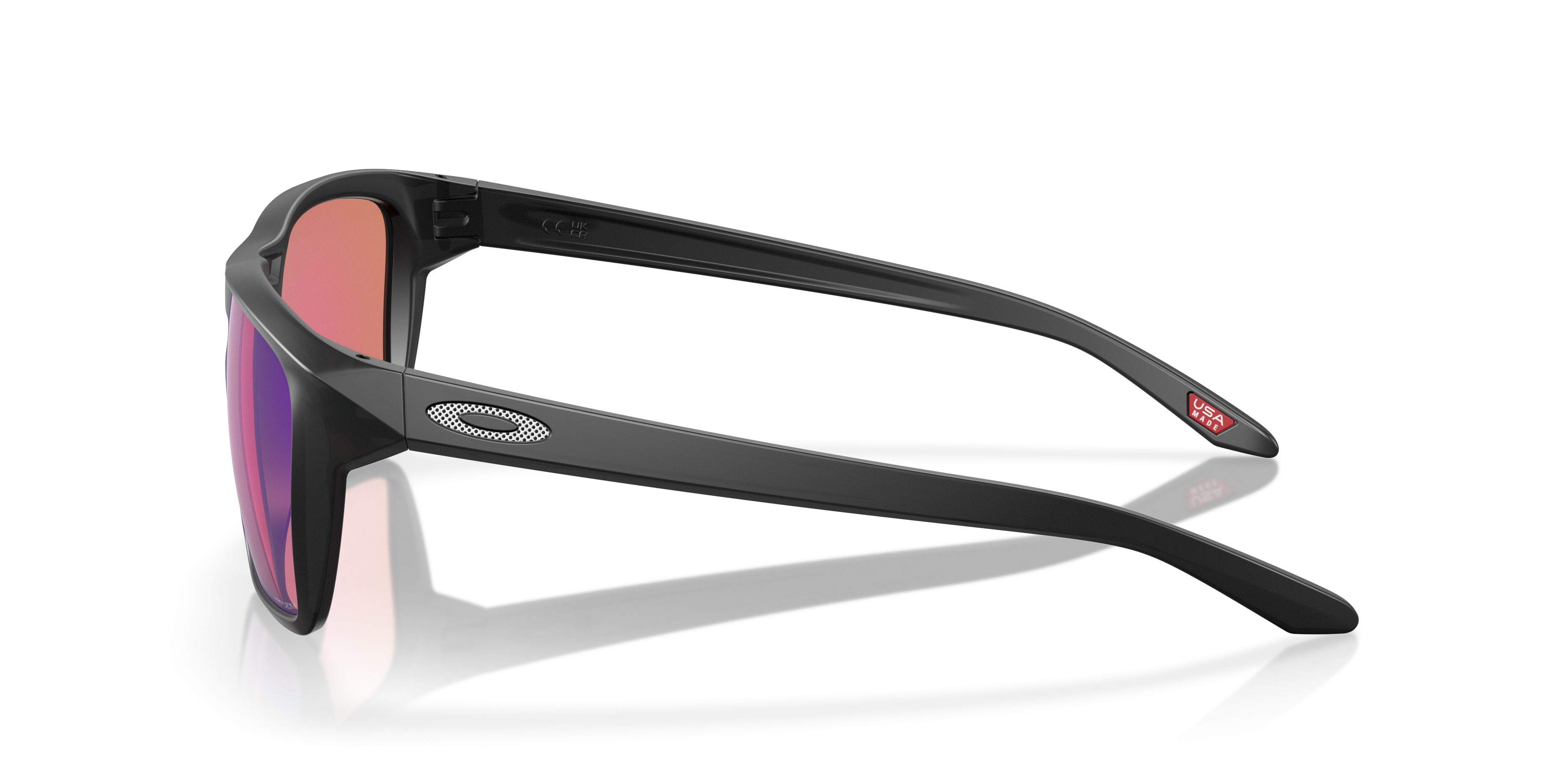Oakley Sylas OO9448 in Matte Black Ink / Prizm Golf, side view #Colour_Matte Black Ink / Prizm Golf