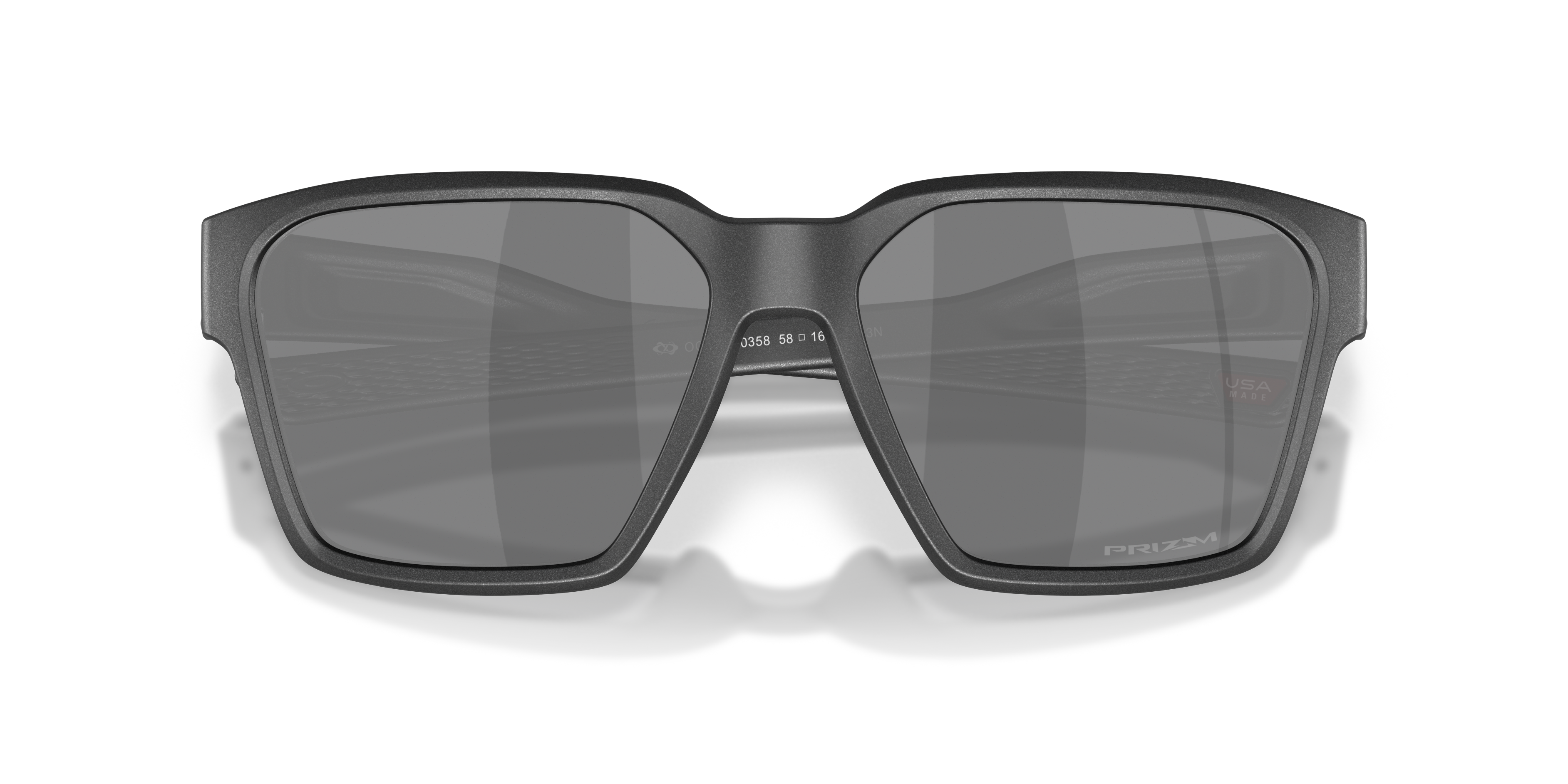 Oakley Briza OO9497 in Steel / Prizm Black, front detail view #Colour_Steel / Prizm Black