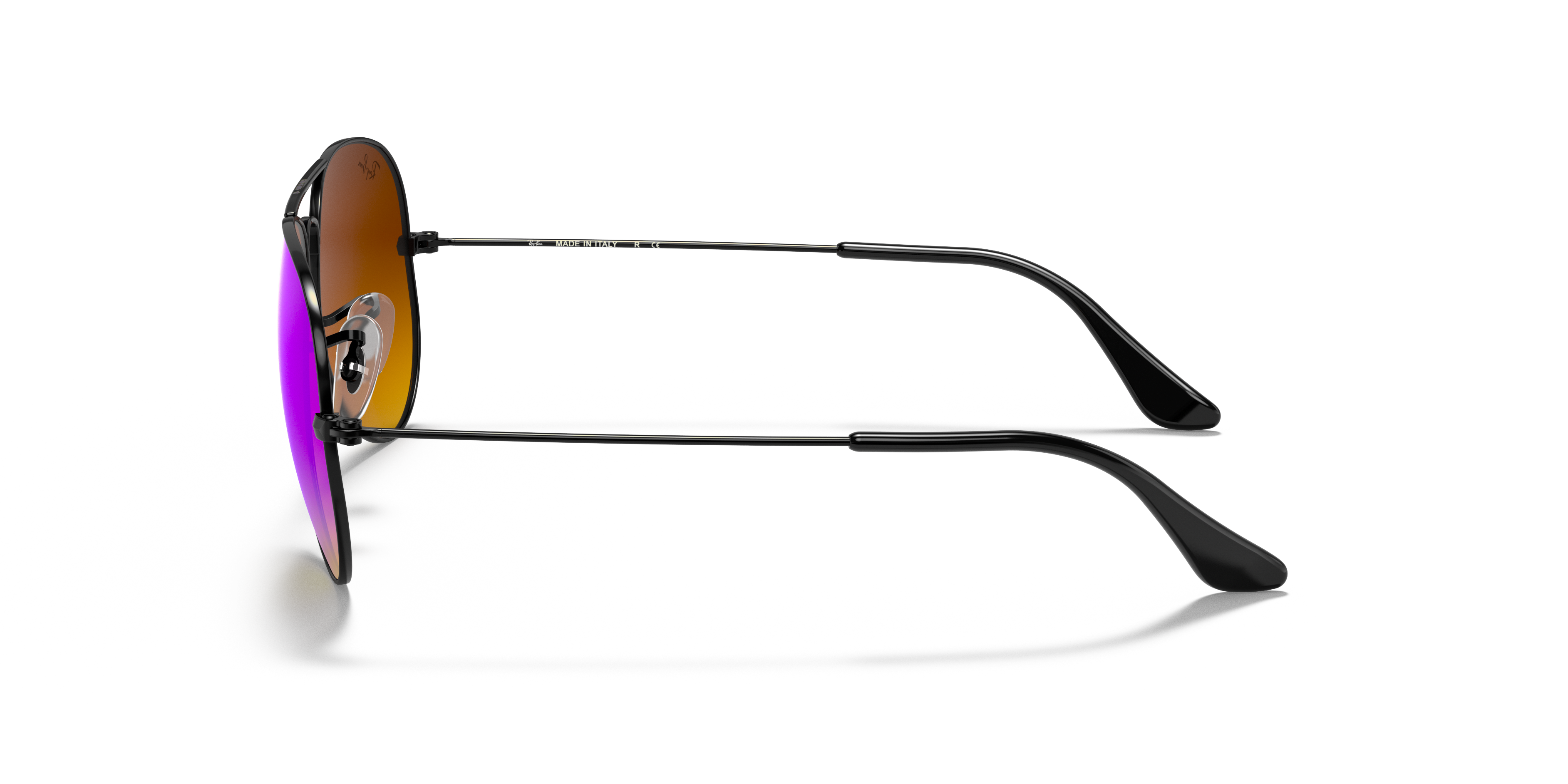 Ray-Ban Aviator RB3025 in Black (002), side view #Colour_Black (002)