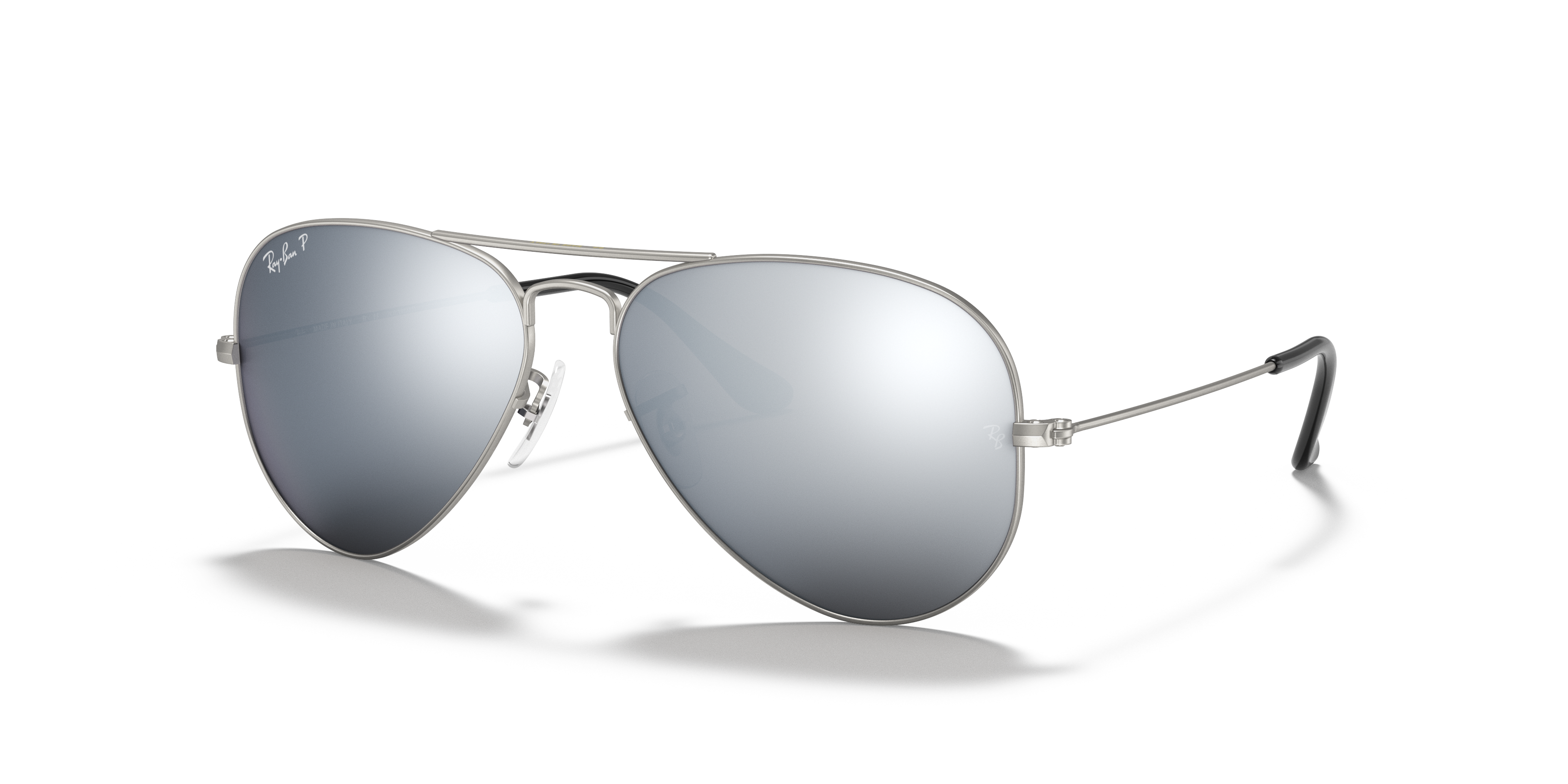Ray-Ban Aviator RB3025 in Silver (019), three-quarter view #Colour_Silver (019)